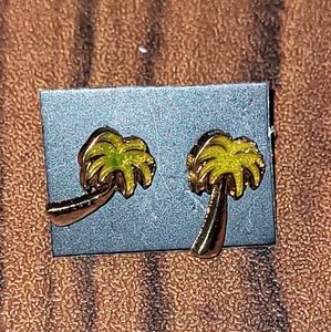 Palm tree stud earrings